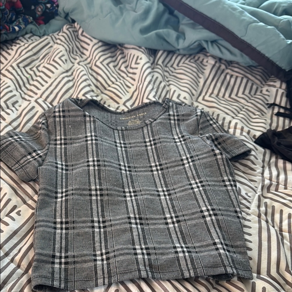 Gray Plaid Short Sleeve Top